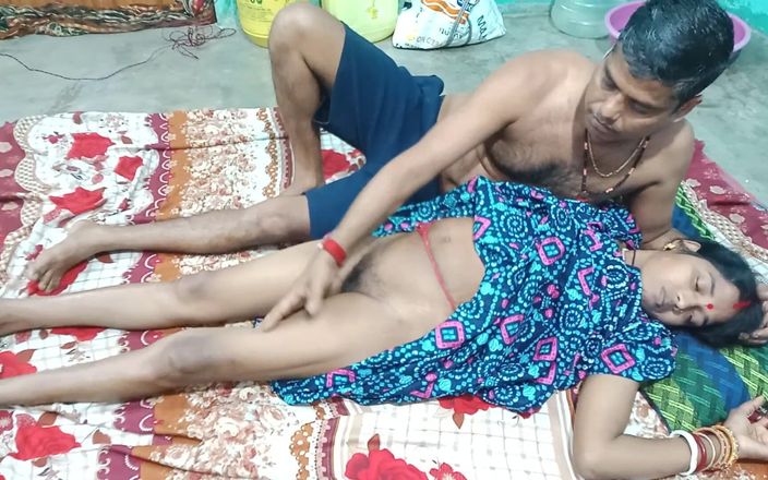 Sumitra-bhabi: ベンガル人女性は裸にされ、犯されました