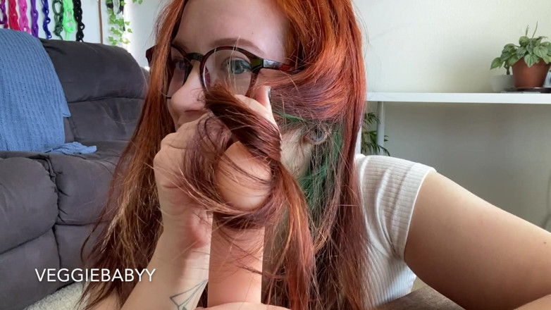 Veggiebabyy: It's Not Cheating if It's a Hairjob POV