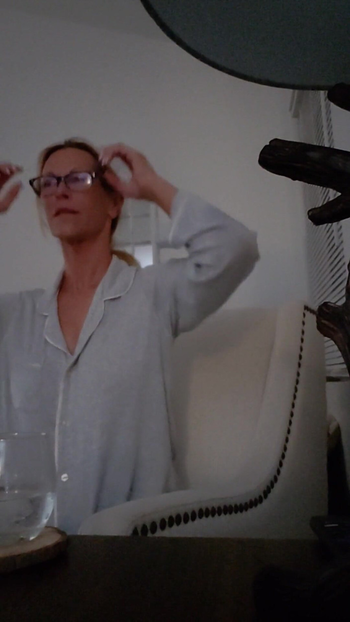 JessRyan: Teasing for My Fan Club! MILF Camgirl Jess Ryan