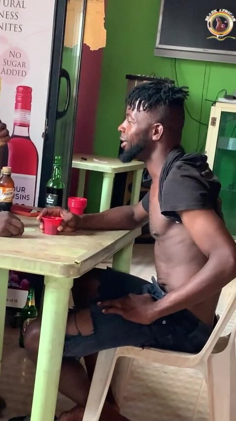 Purplecum: Šukám ho tak tvrdě v baru