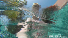 PUBA Solo: Séance de masturbation sous l'eau à la piscine avec Samantha Rone