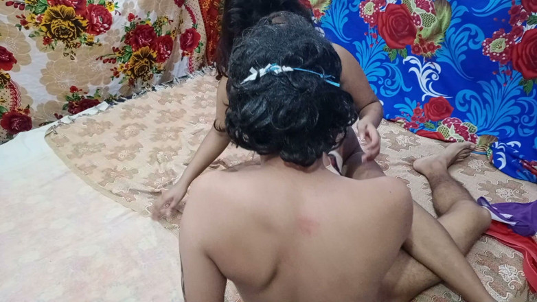 Sarika Vikki: Sarika Indian College Girl Wild Desi Fantasy with Hindi Audio