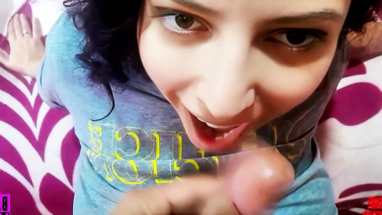 Babyluna939: Moja przyrodnia siostra daje mi footjob i wypełniam ją mlekiem...