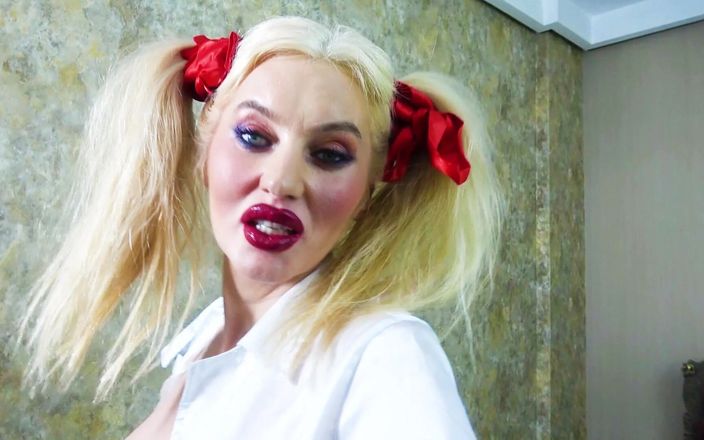 Goddess Celine: Lipstick Domination