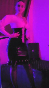 ドミナエヴァラテックスセクシーフェチ熟女BDSMフェムドムヒールラバー