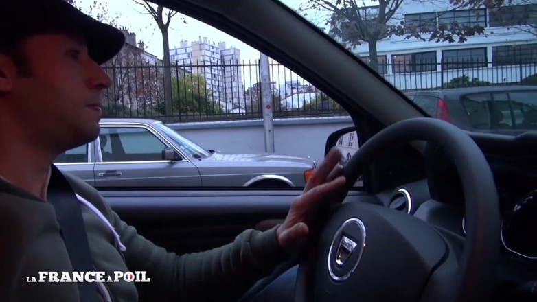 Girls Bang: Una troia rossa sexy dal grosso seno si fa sbattere...