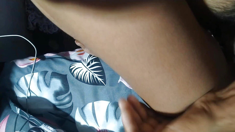 Rakul008: Služebník darovaný zemi desi žhavé sexy paní na její narozeniny