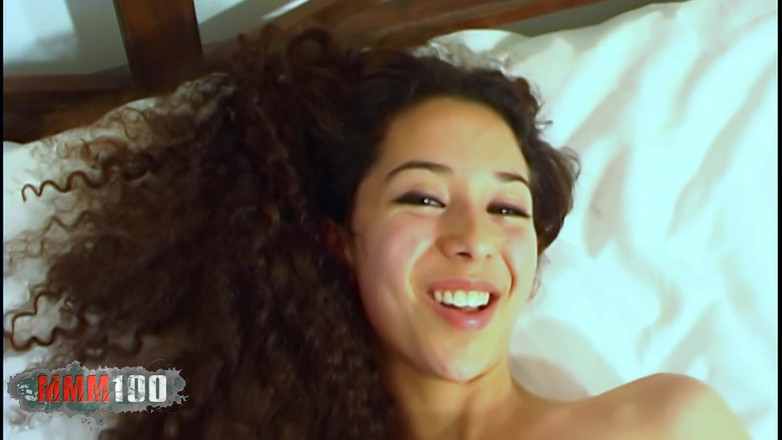 MMM100: Safia safia xinh đẹp Ả Rập tóc nâu safia làm một thoát...