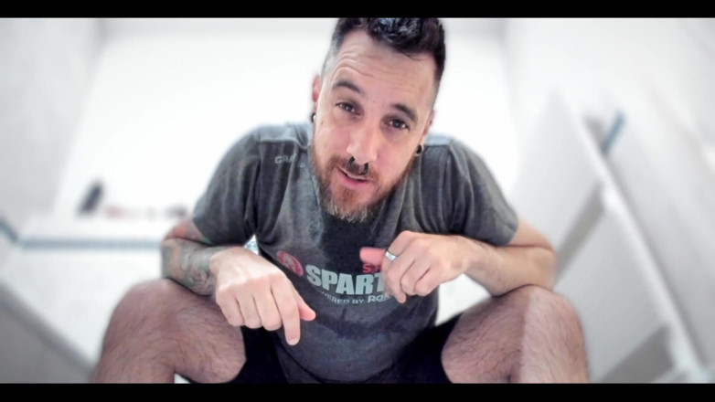 Maxx Obsidian: C’est fait pour tous mes porcs coquins