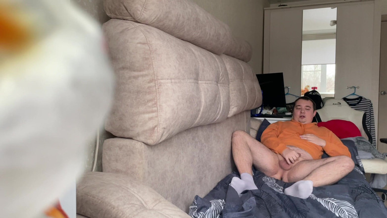 Limara19981: Ung kille limara19981 onanerar och tycker om orgasm