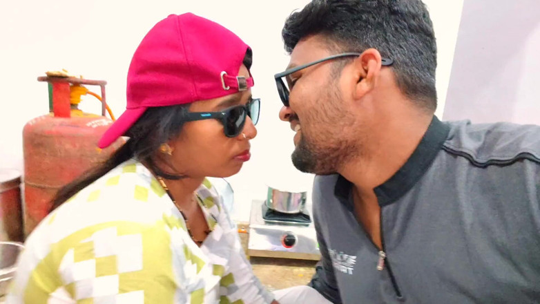 Premi pooja: Desi Village Girl Boobs Suking Young Boy