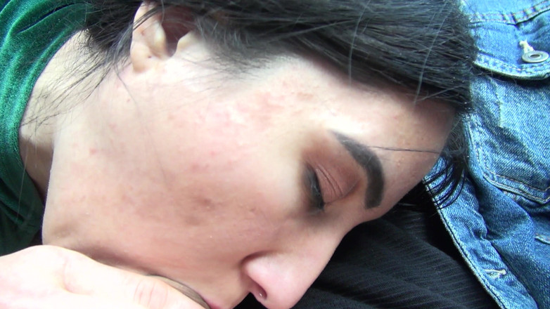 Stefan Steel Amateur Porn: Kouřím v autě