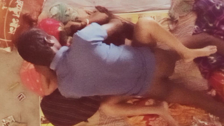 Bengaliauntykichut: I fucked my stepmom during the day