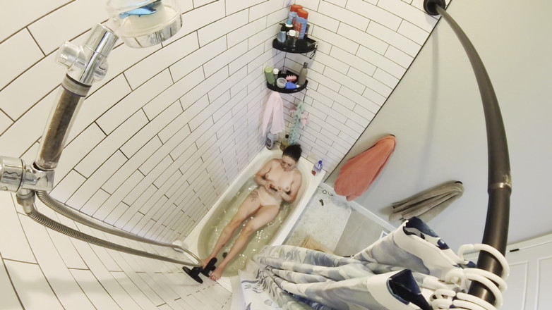 Bigmax8inch: Shower After Fitness Full Solo Girl