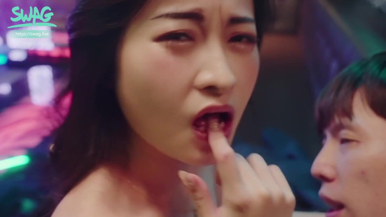 SWAG.live: Fucking Hostess in a Private Ktv Room in Taiwan.