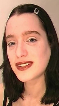 Betty Nimmt Schmutzige Cumshots Und Leckt Schwarze Muschi