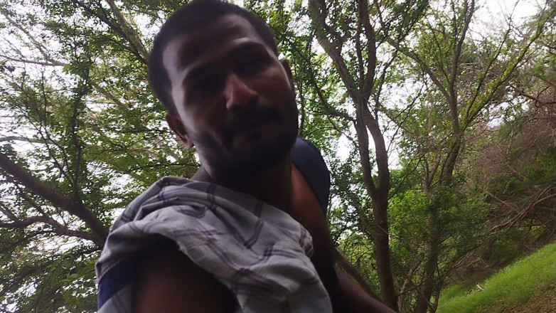 KUMBHA MANOJ KUMAR: Aktivitas seks harian xhard di hutan desa tentang pendidikan