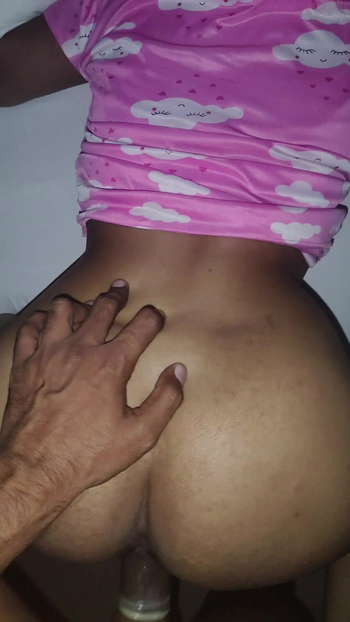 Solomon: La mia amica fidanzata prende duramente il mio cazzo