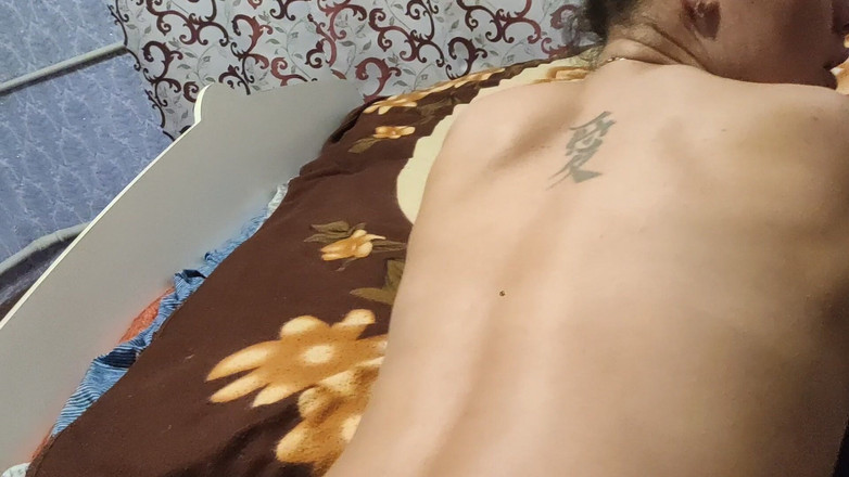 DirtyLubov: Pizda unei fete excitate cu părul negru în futai pe la...