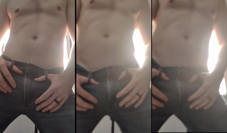 AlbinoAdonis: Striptease, vă rugăm: triplă amenințare