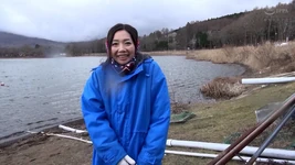 M789G06 熟女さんへの突然の訪問Avアプリケーションの州の湖のほとりに住んでいるのは誰ですか!- AV 膣