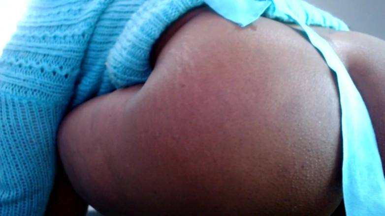 Maeling: Macro Pest Shoved in a Dark Spot - Ebony Giantess Anal...