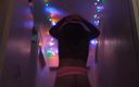 Lizzaal ZZ: Играю в моем коридоре в моей розовой юбке, снятой на видео с видом пола