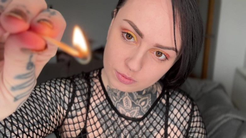 Miss Valentina: Gioca con il fuoco