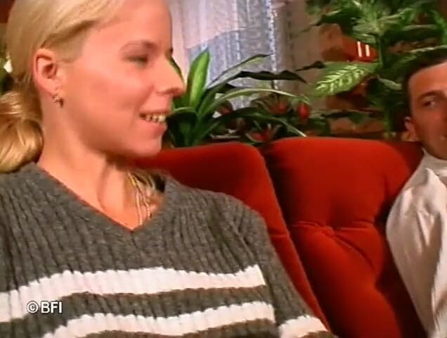 Horny Teenies: Genç cenneti - ilk kez porno