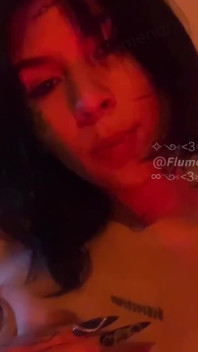 Горячая девушка при snap