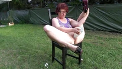 मेरी चूत में बोतल और बुलबुले