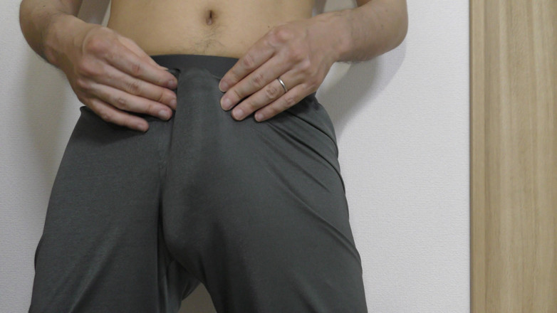 LovePantyBoy: Masturbándose con Satin Steteco