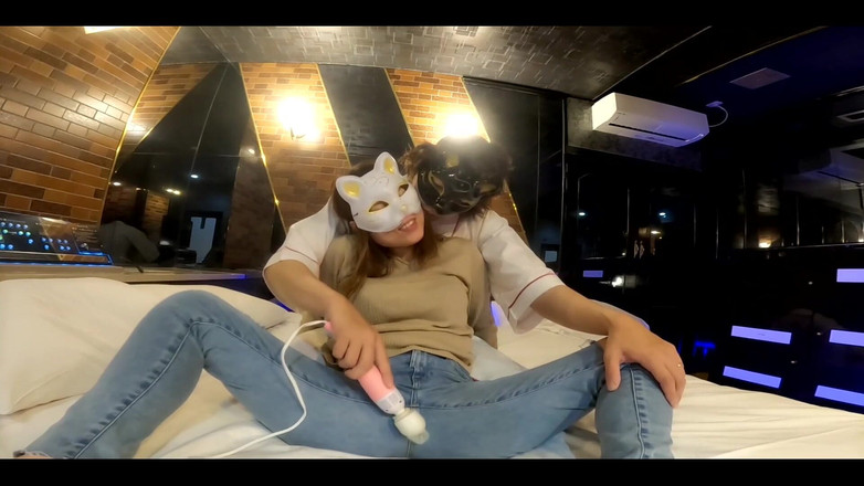 LuuLee0804: Wanita mesum ini muasin memeknya pakai masturbasi listrik sampai matanya...