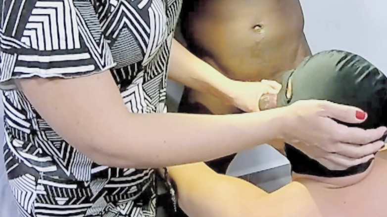 Minhaesposaparaoutro: Cuckold pasangan ciuman berbagi bbc