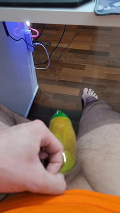 Lkdick8: Stříkání do kondomu