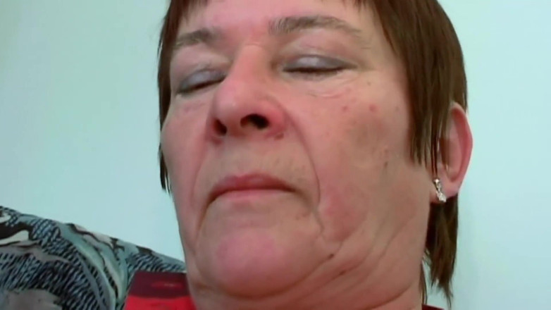 Mature Climax - 100% Mature Videos: Mature uses teen boy