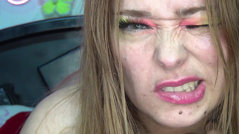 Angel eyes studio: EXTRÉMNĚ SEXY!! SPOLKLA JSEM SPOUSTU VELKÝCH KRUHŮ S CUKROVINKAMI!!