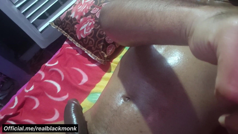 Desi ShemaleX: Une trans sexy adore une grosse bite