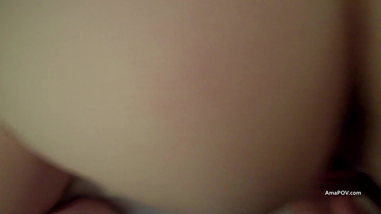 AmaPOV: Me encuentro y juego con la rubia estrella porno Jessica...