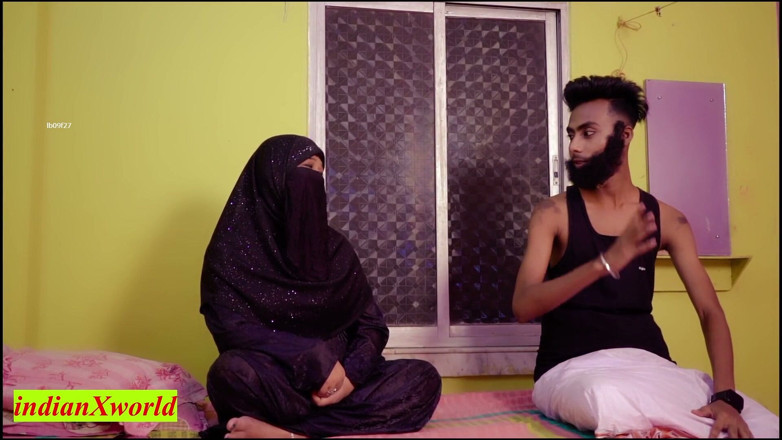 IndianXworld Premium: Indian Bengali Muslim Wife Cheating Sex with Old Devar! Hot...