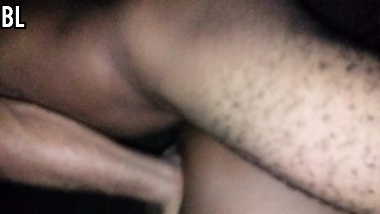 Brison love: Трахаю пальцем її дупу, перш ніж фістингнути її, трахаючи її пизду