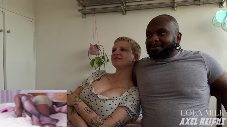 AxelReigns: Guardando il nostro porno parte 4 - lola latte x Axel reigns