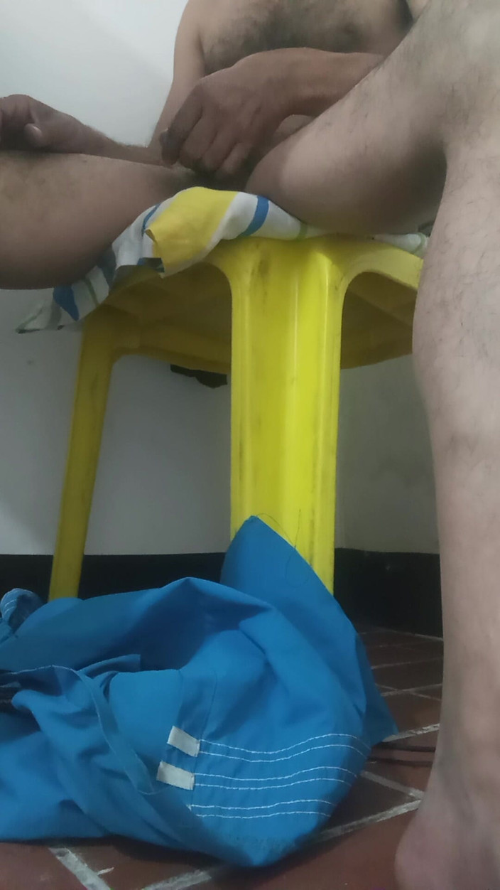 Jhonbahh: Latino Solitario E Arrapato