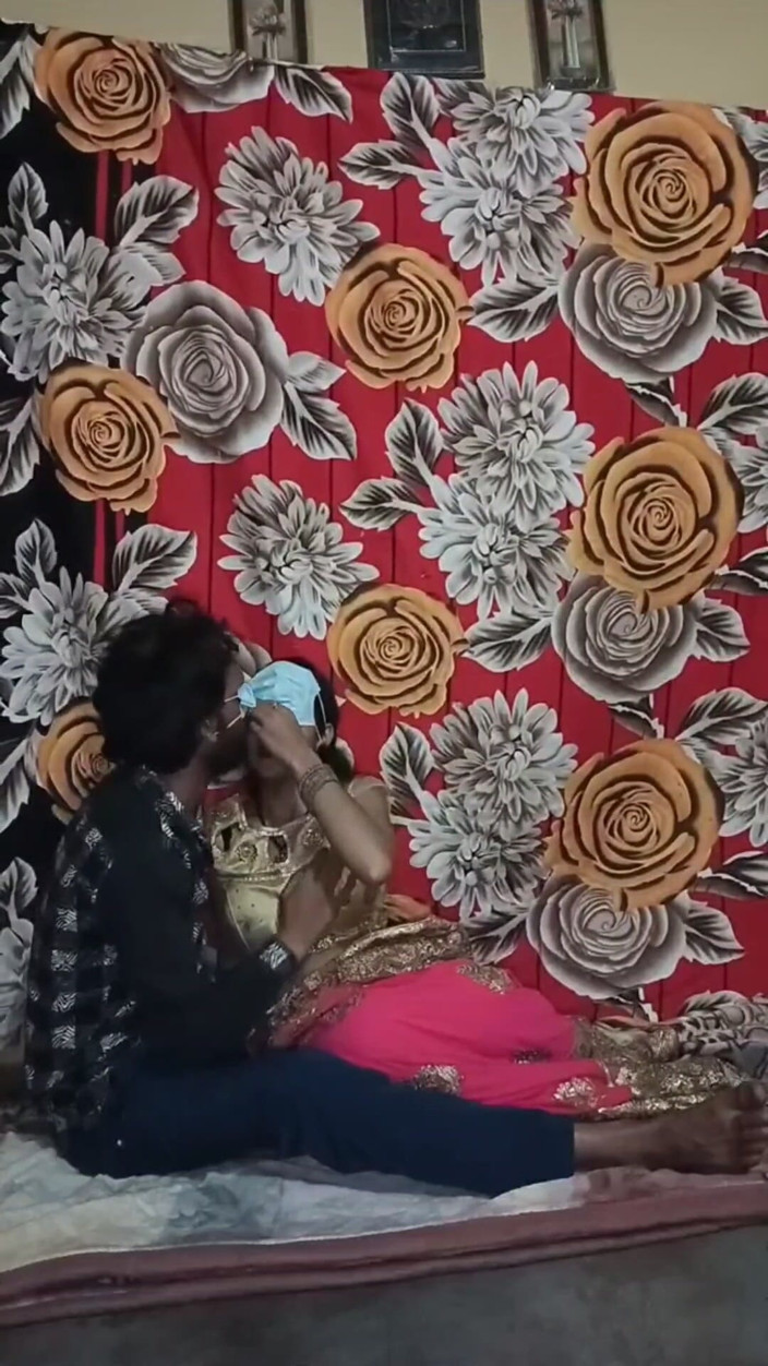 sashaa: Suami dan istri desi india suhagraat 1