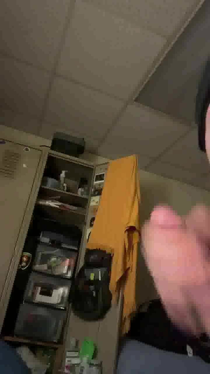 Tatted Daddy: Cumshot