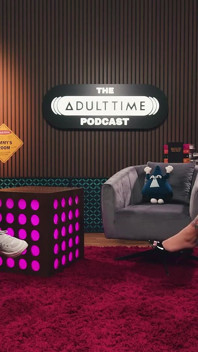 Connie Perignon Sugar Daddies, S * x Playlists, și Global Org * sms-uri pentru adult time Podcast