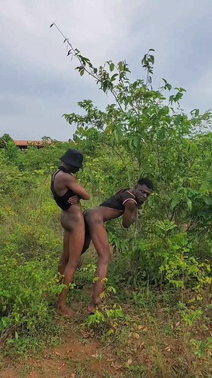 Masknaija: 对我来说是巨大的， 伙计们。So Creamy