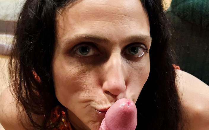 Big N Sexy Britney: Introducing Big N Sexy Britney - the Southern Belle Blowjob Queen! -...