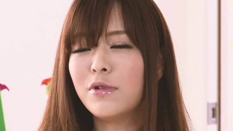 JAPAN IN LOVE: Awek Cantik Asia yang bertetek 4_big Jepun berbulu menikmati mainan seks...