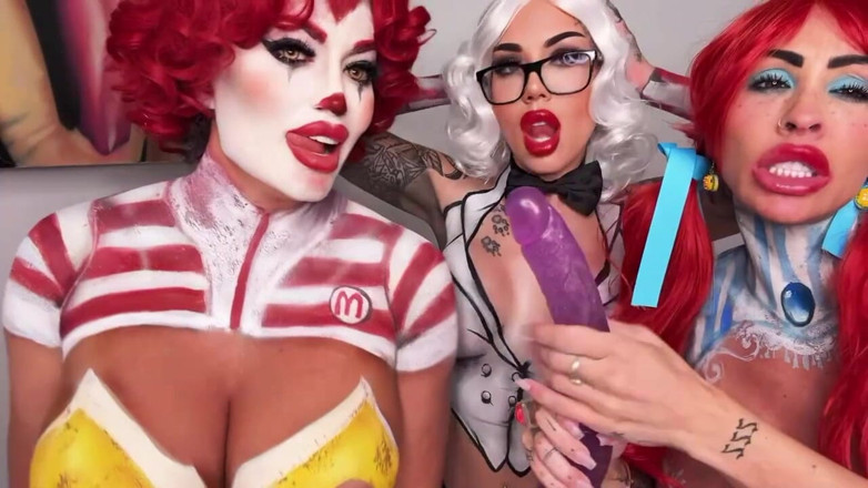 Lacey Jayne Official: Halloween Dildo JOI with Friends